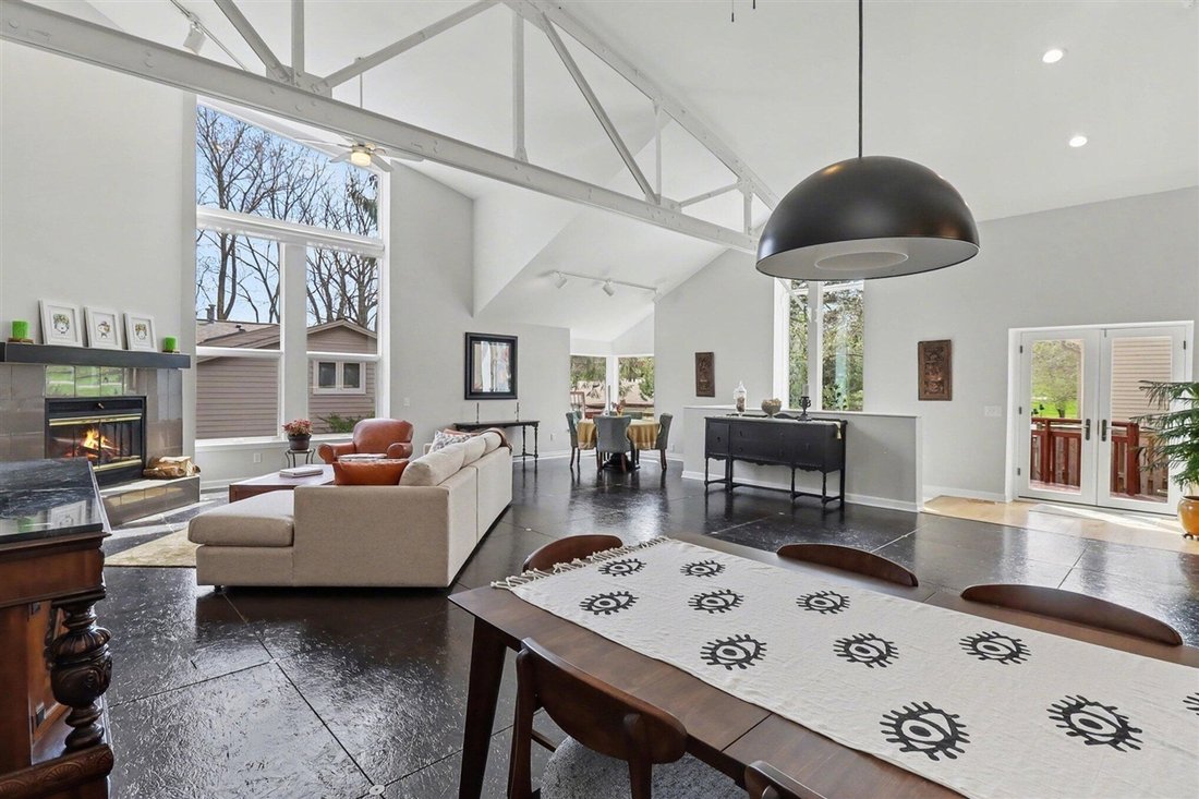 Condo in Ann Arbor, Michigan, United States 1 - 18309714
