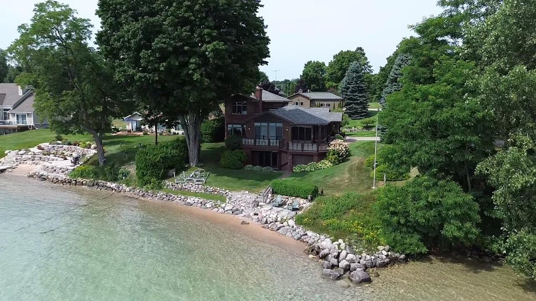 House in Elk Rapids, Michigan, United States 1 - 18309245