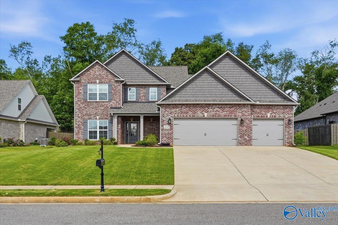 House in Redstone Arsenal, Alabama, United States 1 - 17681593