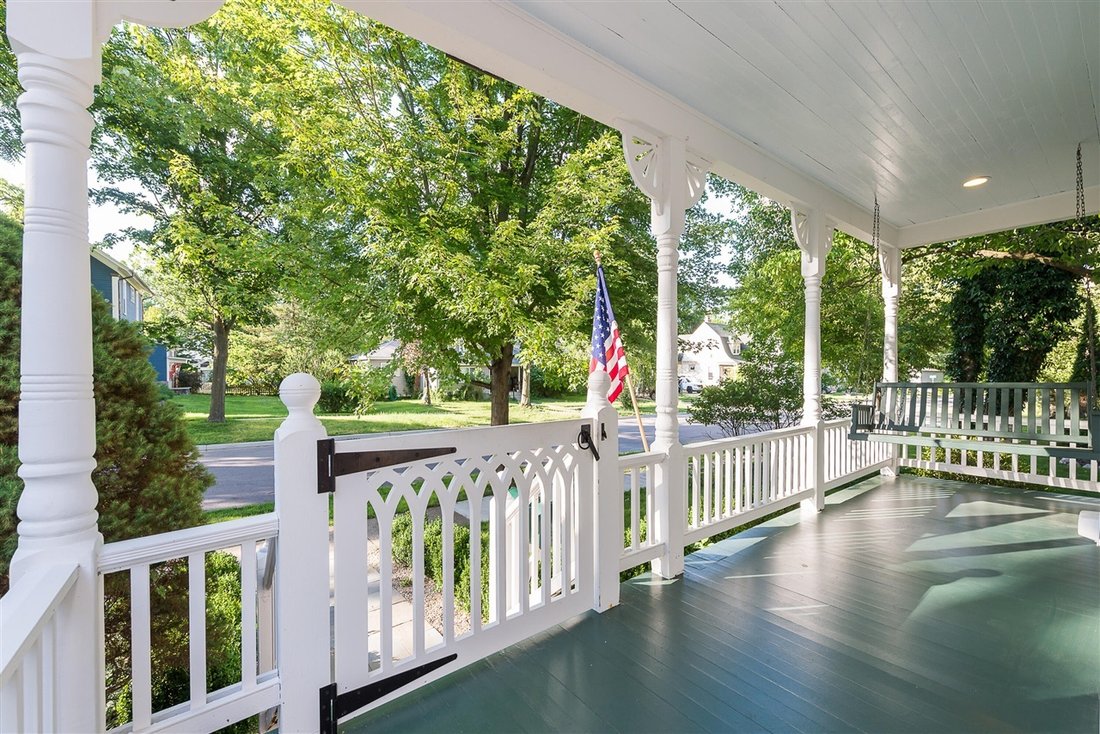 House in Chelsea, Michigan, United States 3 - 18308102