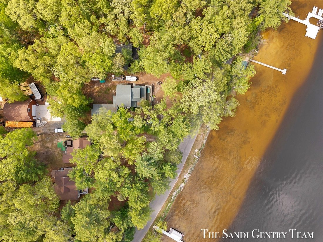 House in Pentwater, Michigan, United States 2 - 18307992