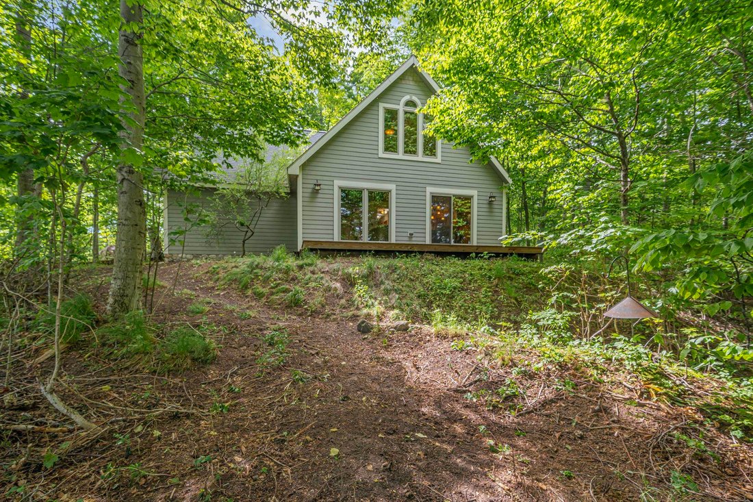 House in Northport, Michigan, United States 4 - 18307904