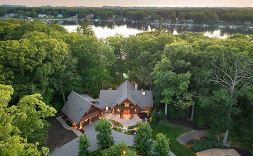 House in Fruitport Charter Township, Michigan, United States 1