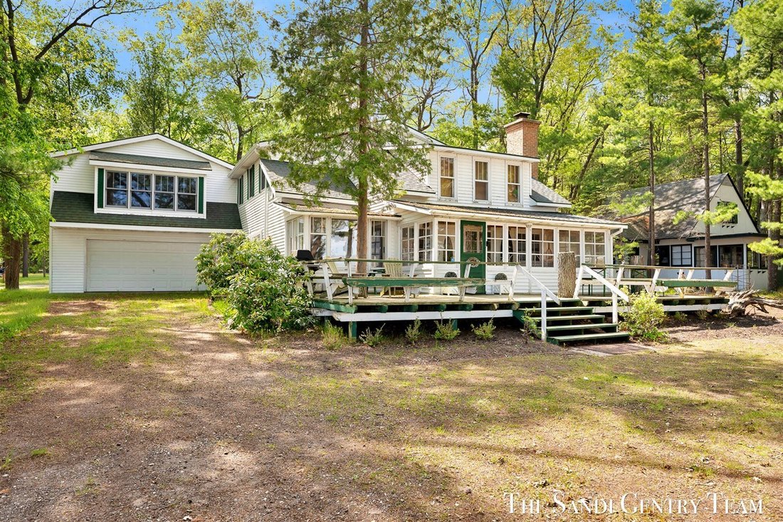 House in Pentwater, Michigan, United States 4 - 18307992