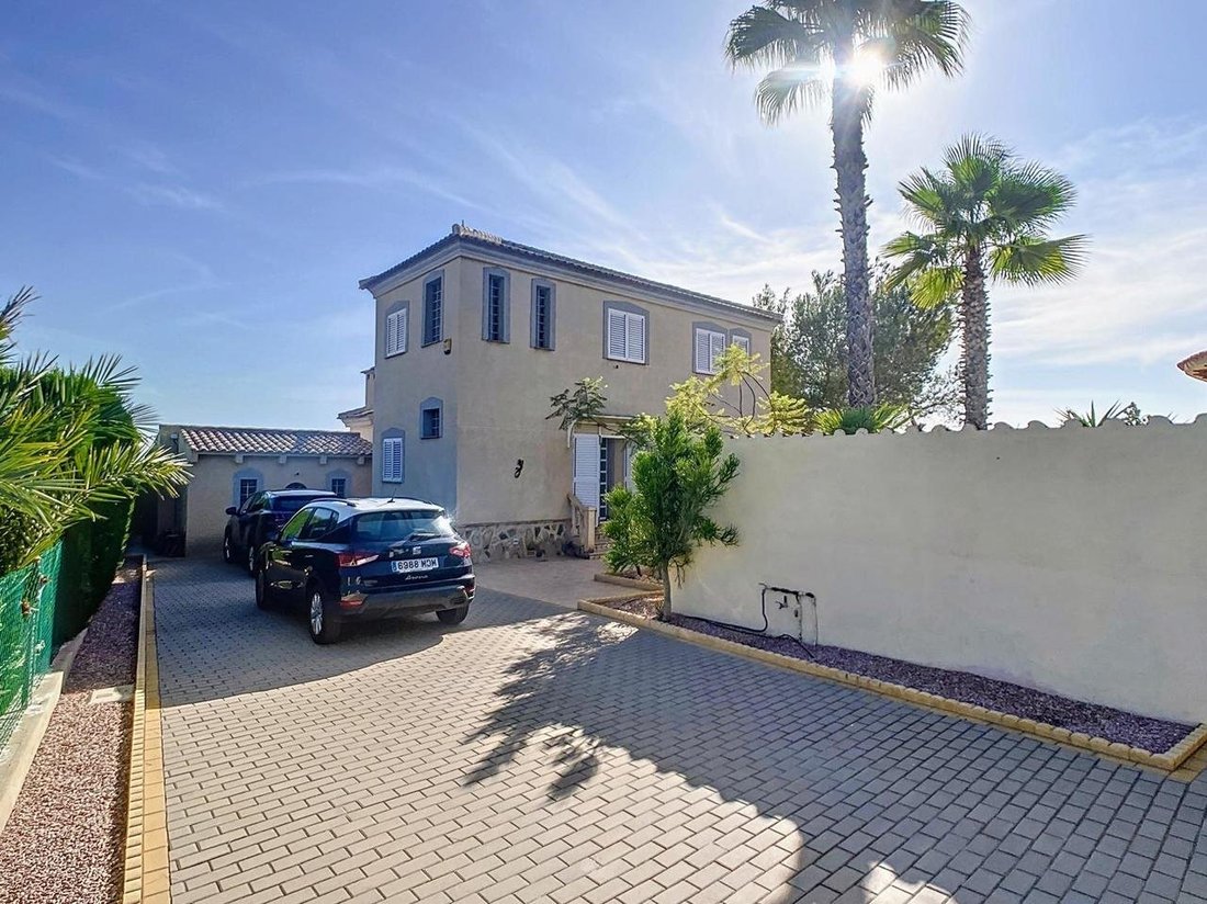 House in Pilar de la Horadada, Valencian Community, Spain 4 - 18306951