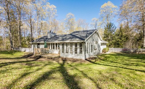 House in Traverse City, Michigan, United States 1