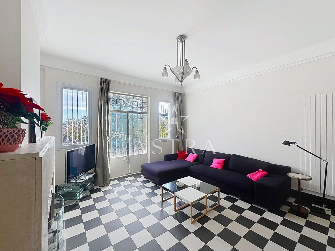 House in Antony, Ile-de-France, France 3 - 18306436