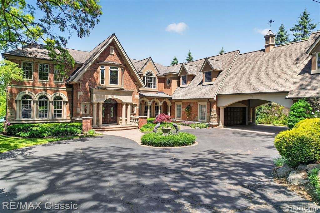 House in Lake Angelus, Michigan, United States 5 - 18307406