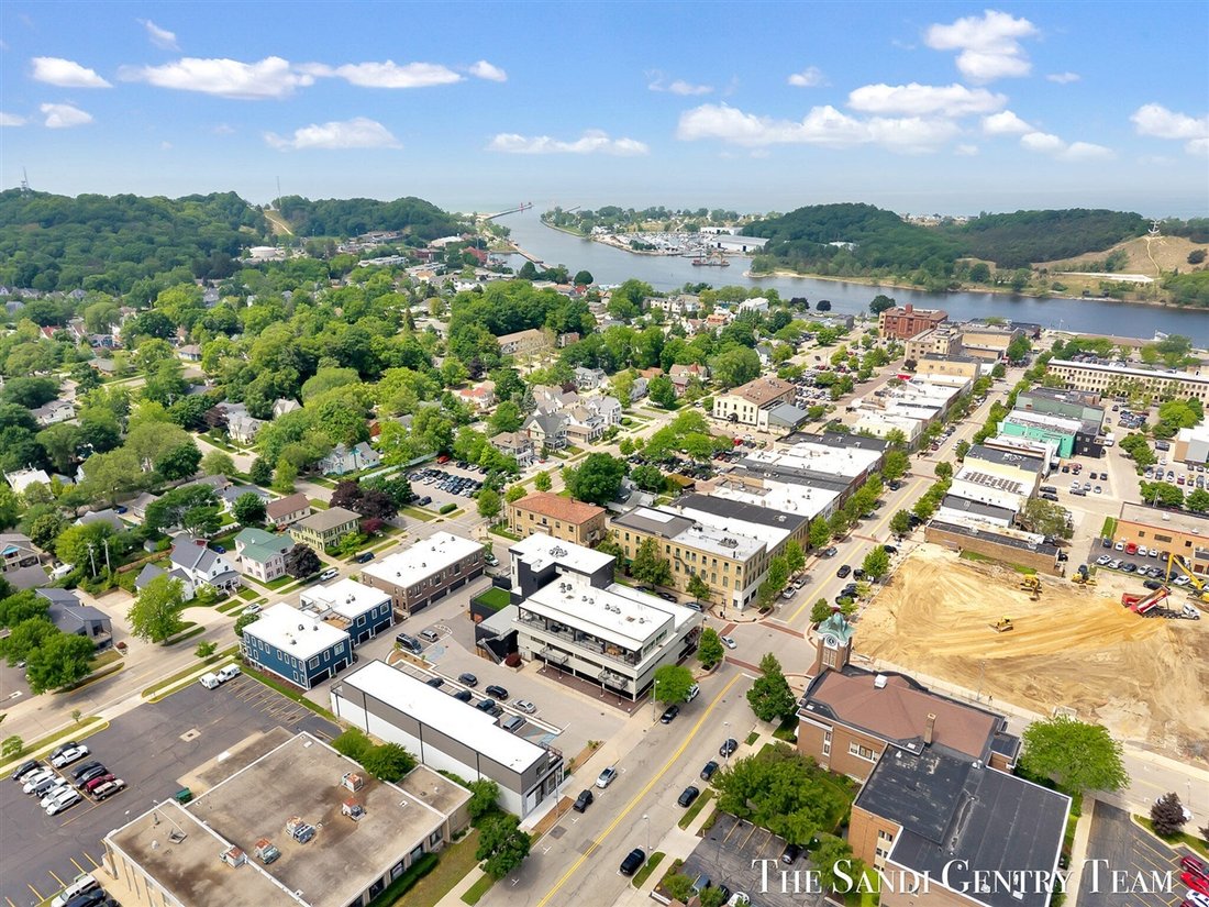 Condo in Grand Haven, Michigan, United States 3 - 18309804