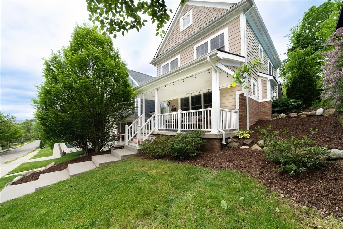 Condo in Ann Arbor, Michigan, United States 2 - 18309738