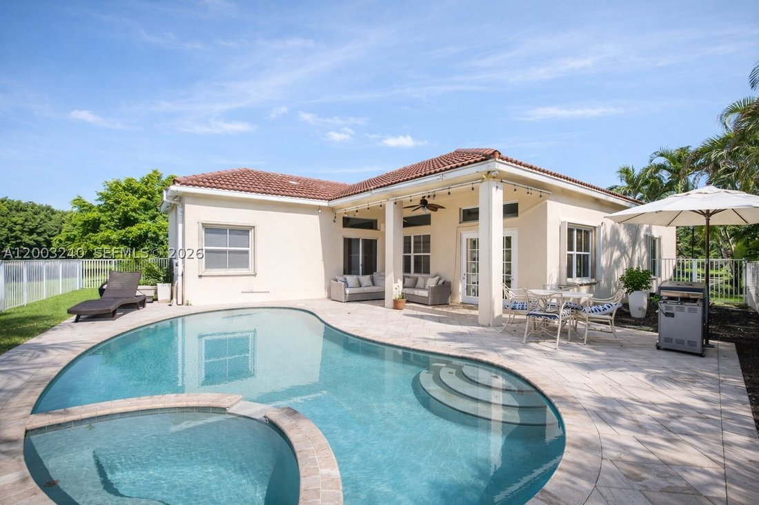 House in Weston, Florida, United States 3 - 17740658