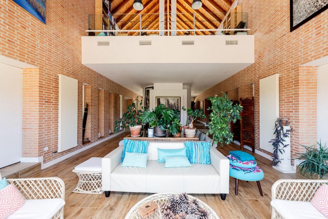 Villa in Las Rozas de Madrid, Comunidad de Madrid, Spain 3 - 18306213
