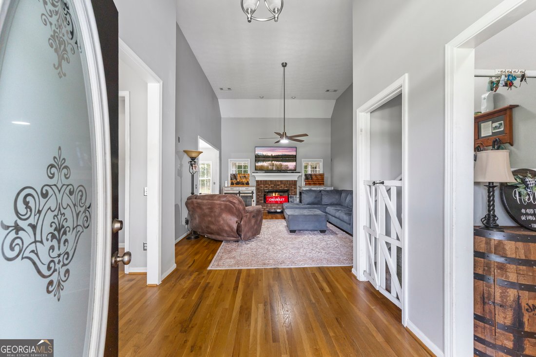 House in Commerce, Georgia, United States 4 - 18306831