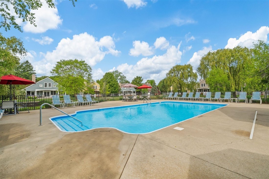 Condo in New Buffalo, Michigan, United States 2 - 18308926