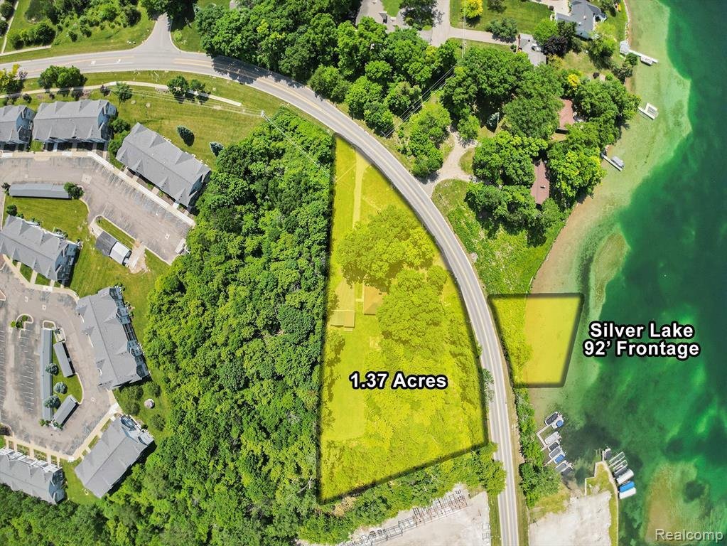 House in Fenton, Michigan, United States 1 - 18307961