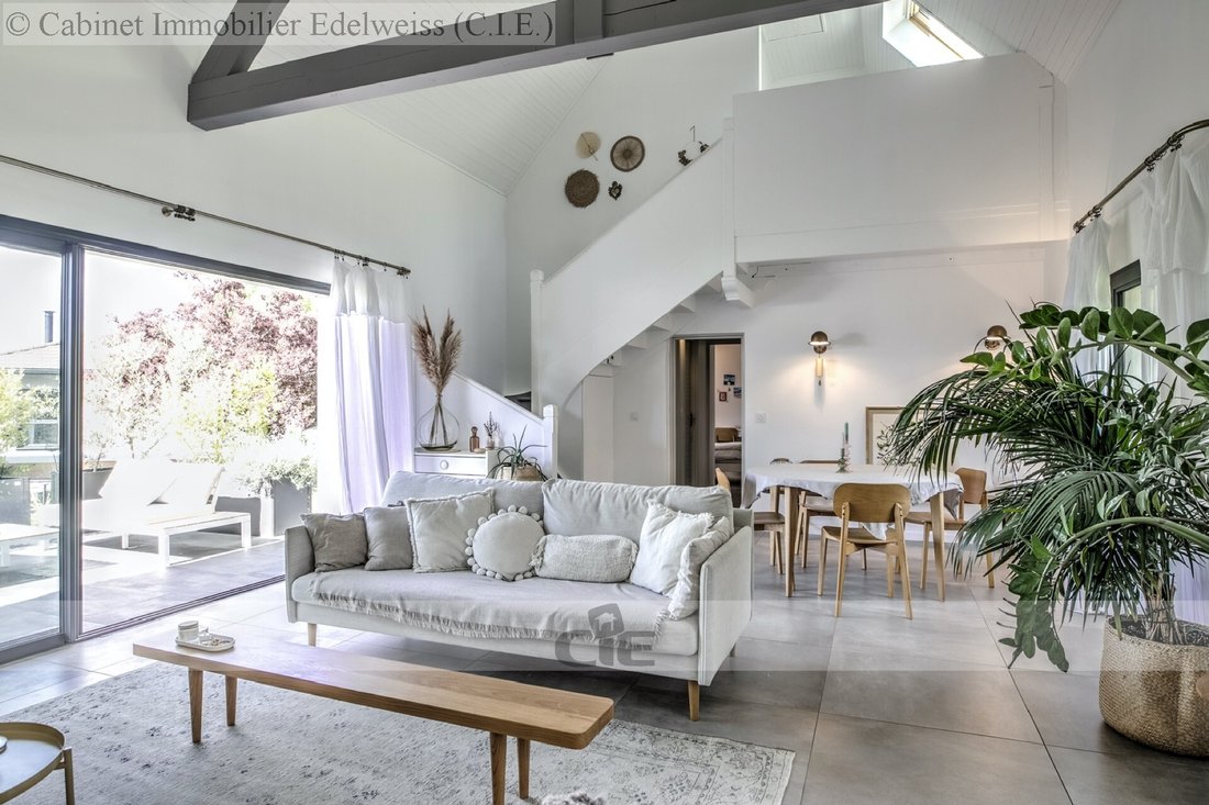 Haus in Collonges-sous-Salève, Auvergne-Rhone-Alpen, Frankreich 2 - 18306295