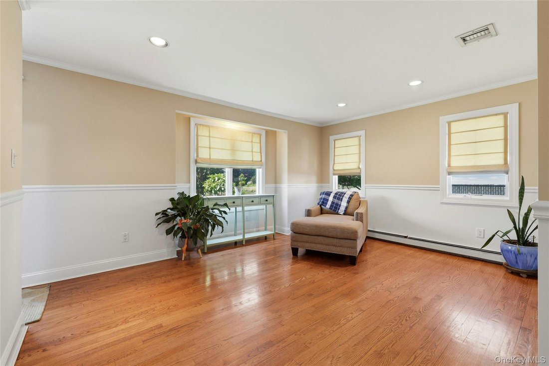 House in Franklin Square, New York, United States 4 - 18306105