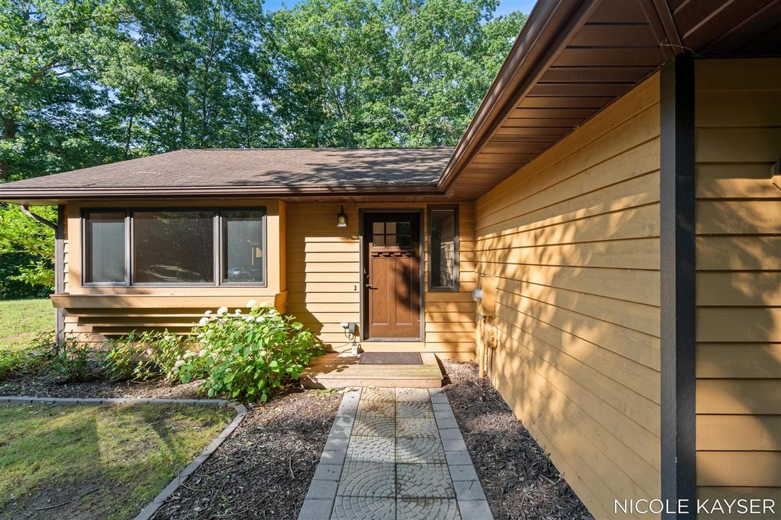 House in Fennville, Michigan, United States 5 - 18309603