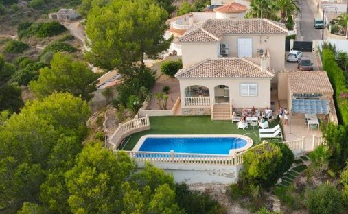 Haus in Pilar de la Horadada, Land Valencia, Spanien 1