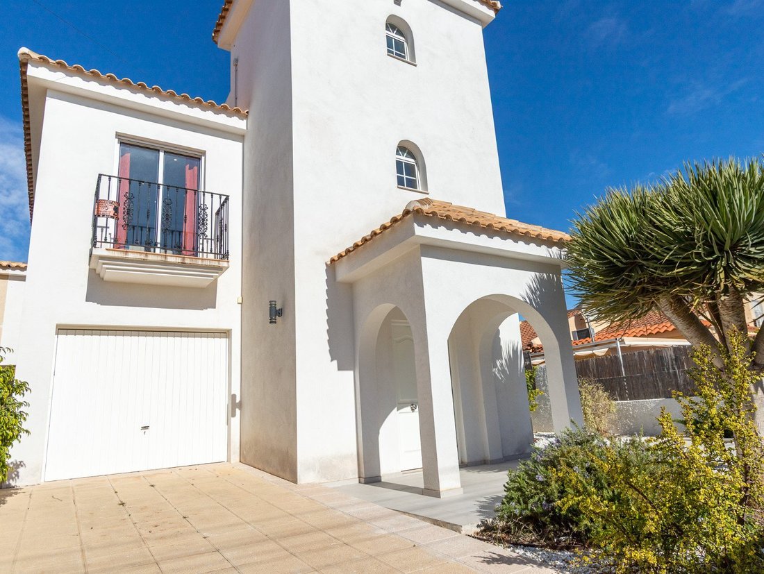 House in Torrevieja, Valencian Community, Spain 1 - 18307025