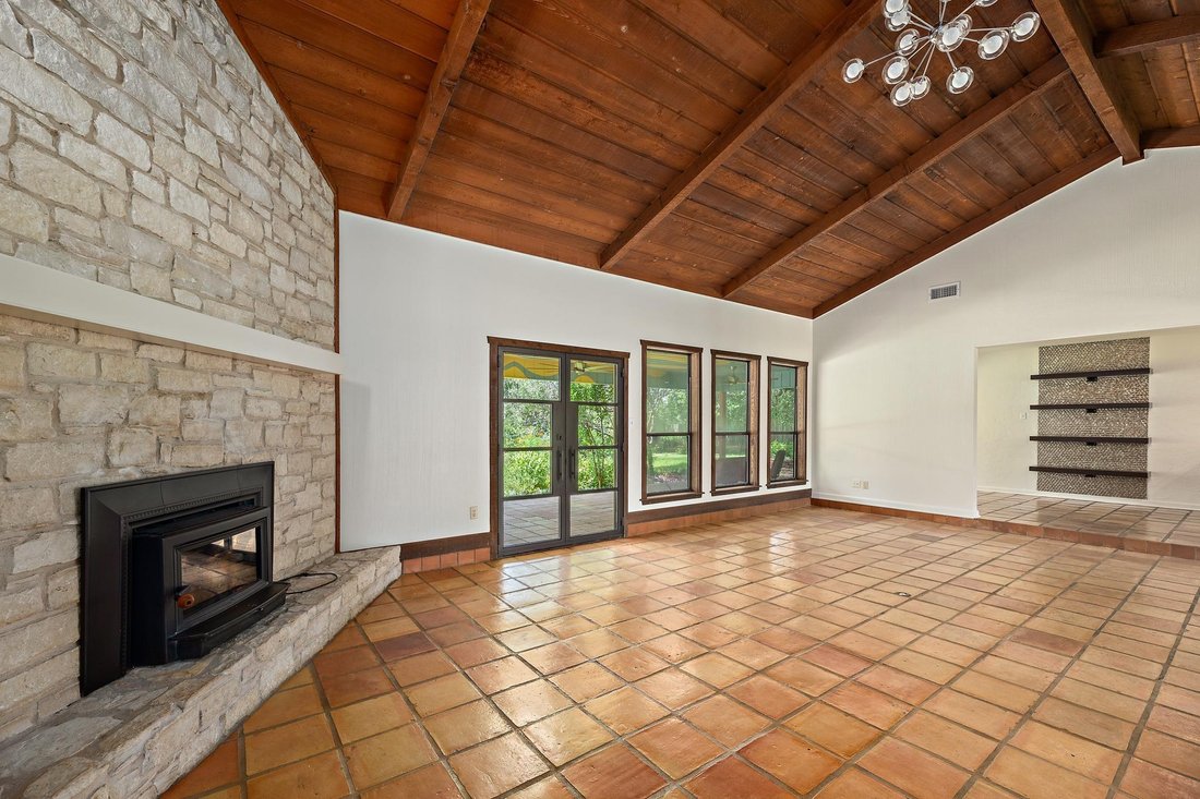 House in Liberty Hill, Texas, United States 5 - 18306245