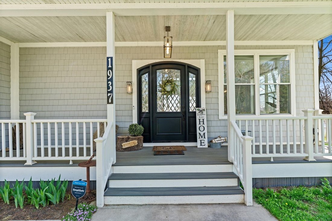 House in Allegan, Michigan, United States 3 - 18309672