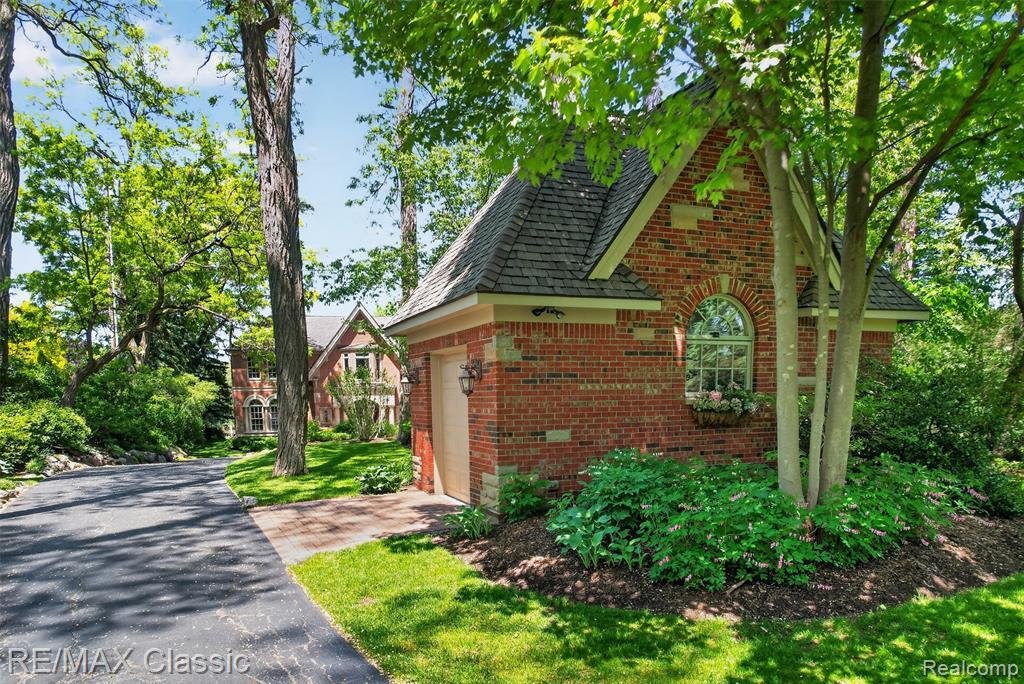 House in Lake Angelus, Michigan, United States 4 - 18307406