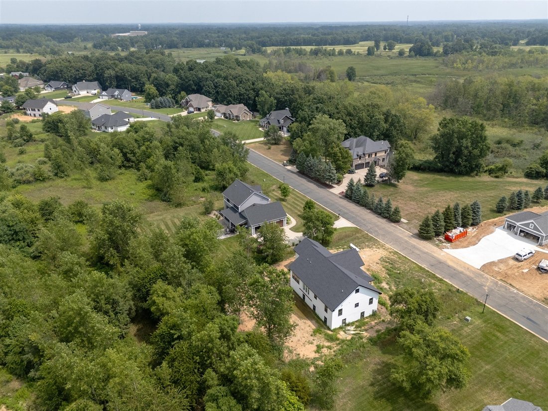 House in Vicksburg, Michigan, United States 5 - 18308226