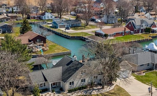 House in Mount Clemens, Michigan, United States 1