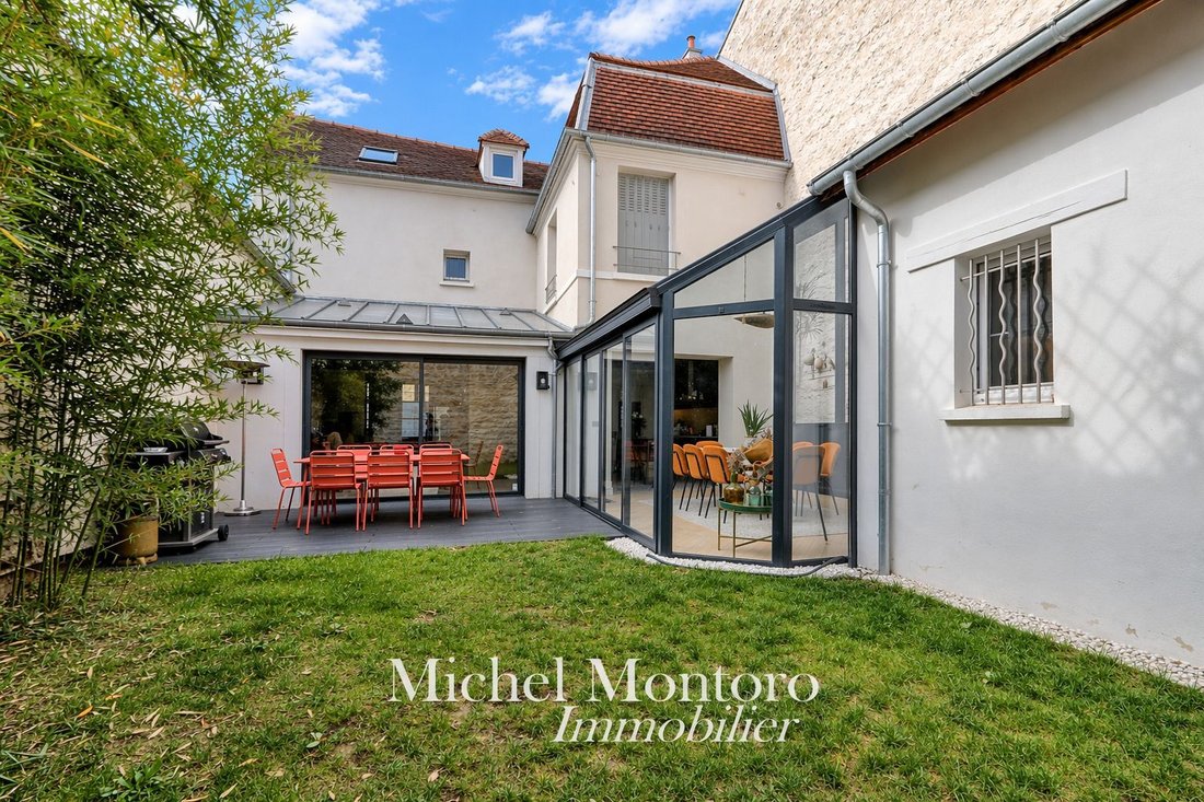House in Forêt, Saint-Germain-en-Laye, France 1 - 18306346