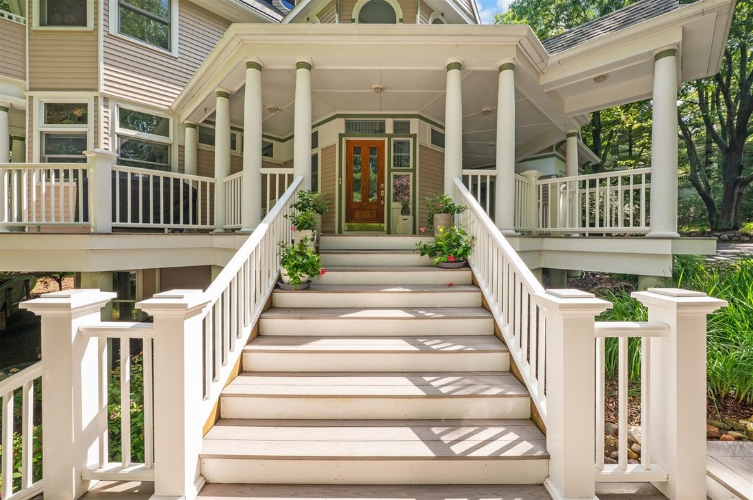 House in Stevensville, Michigan, United States 5 - 18307829