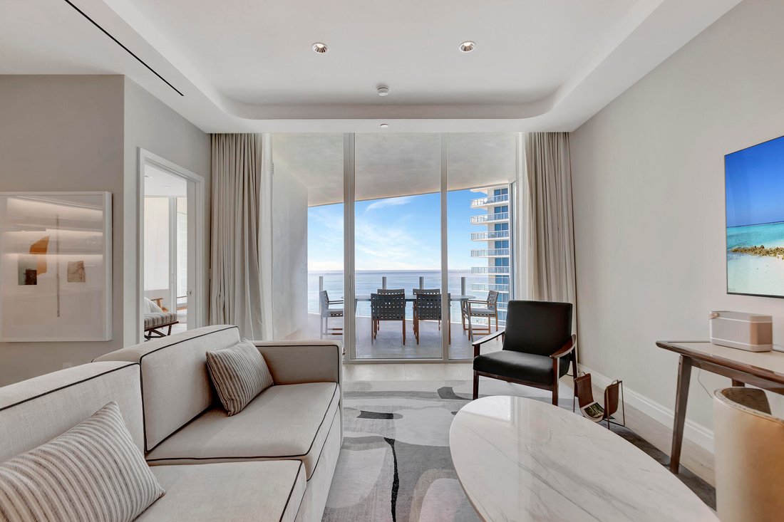 Condo in Fort Lauderdale, Florida, United States 5 - 18306732