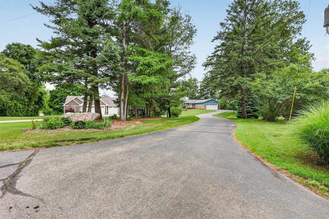 House in Hastings, Michigan, United States 3 - 18307276
