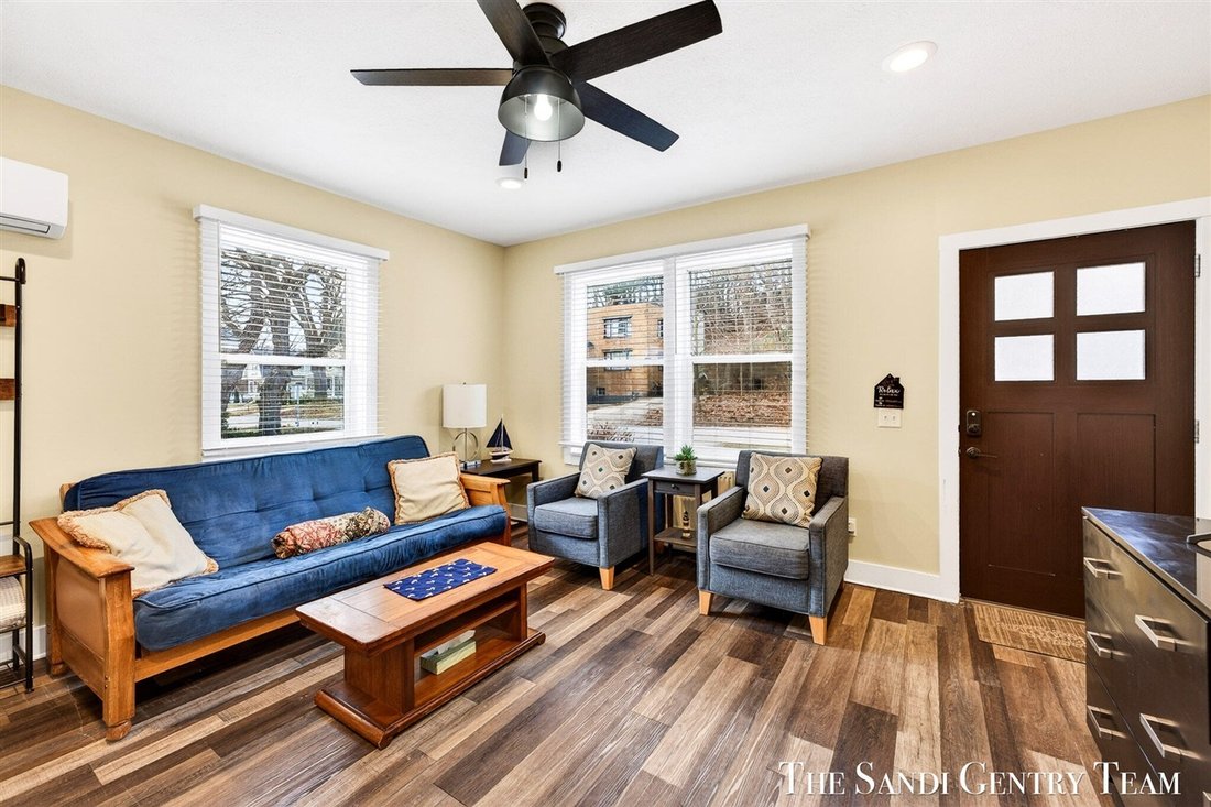 House in Grand Haven, Michigan, United States 2 - 18309321