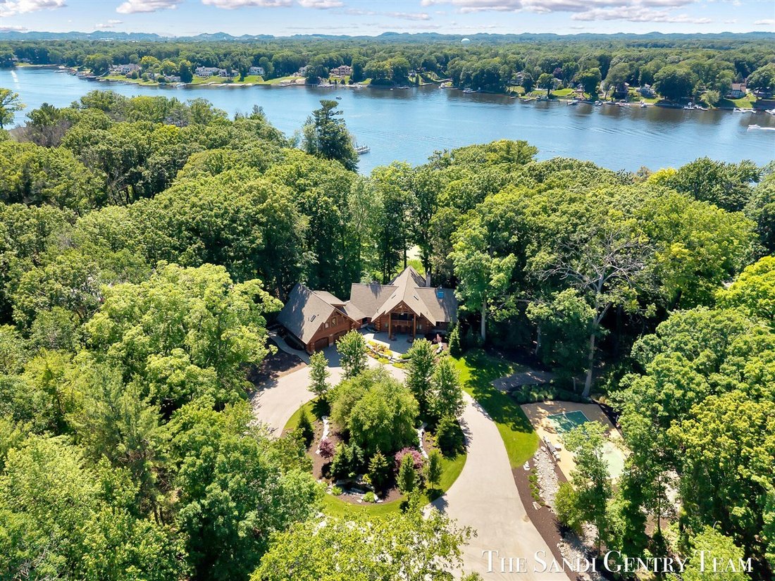 House in Fruitport Charter Township, Michigan, United States 2 - 18307247