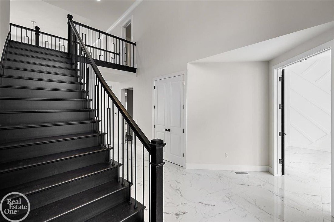 House in Rochester Hills, Michigan, United States 4 - 18308183