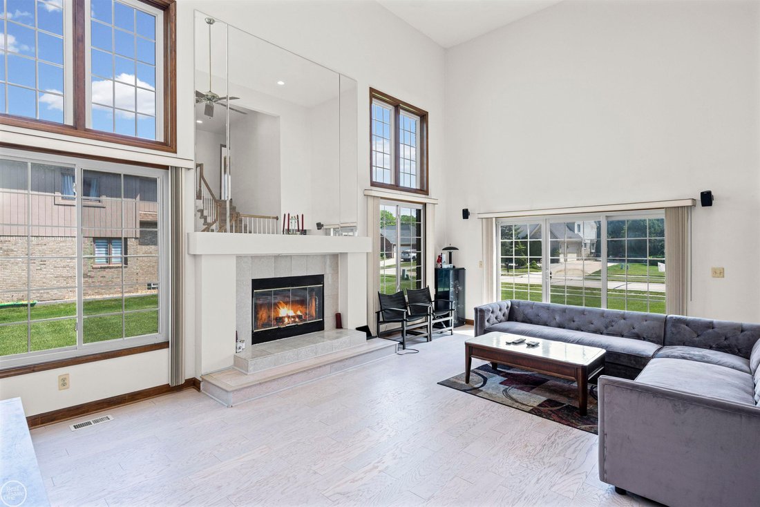 House in Sterling Heights, Michigan, United States 4 - 18308381
