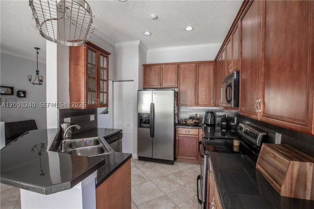 House in Weston, Florida, United States 5 - 17740658
