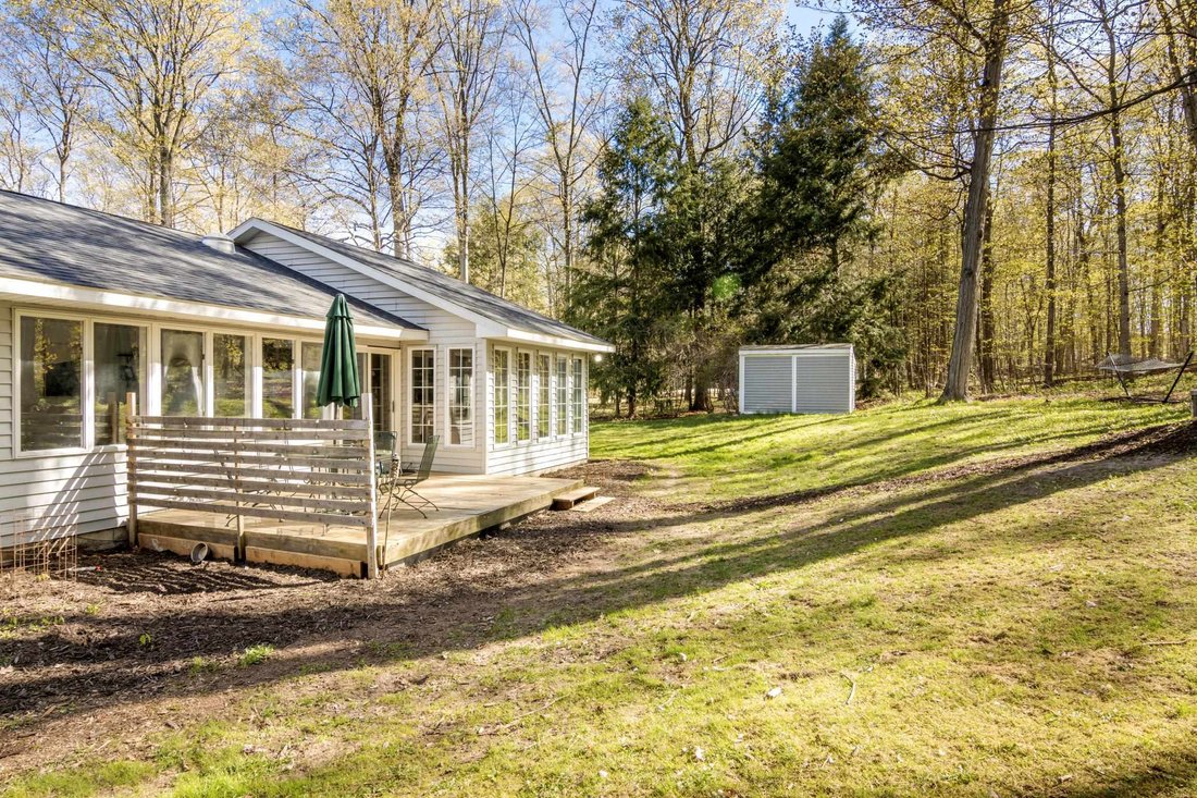 House in Traverse City, Michigan, United States 5 - 18309481