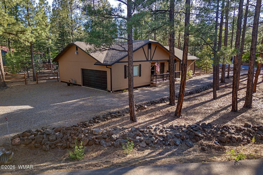 Pinetop, Arizona, United States 4 - 18306027