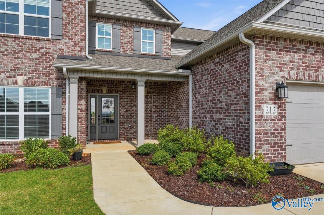House in Redstone Arsenal, Alabama, United States 2 - 17681593