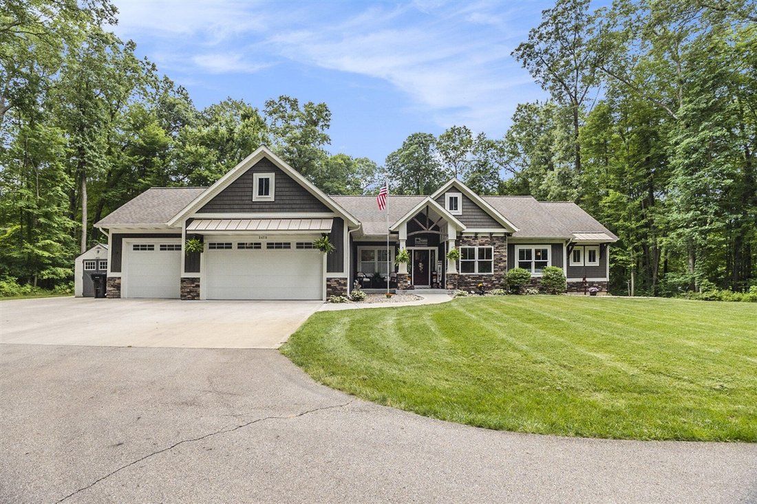 House in Hamilton, Michigan, United States 1 - 18308911
