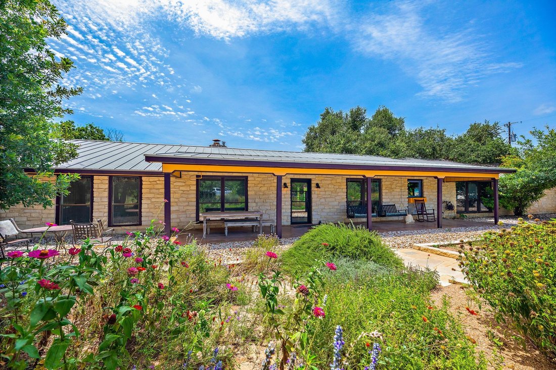 House in Liberty Hill, Texas, United States 1 - 18306245