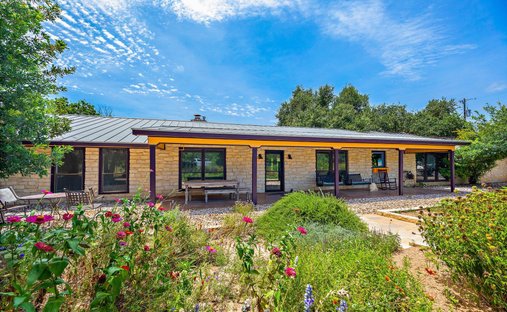 House in Liberty Hill, Texas, United States 1