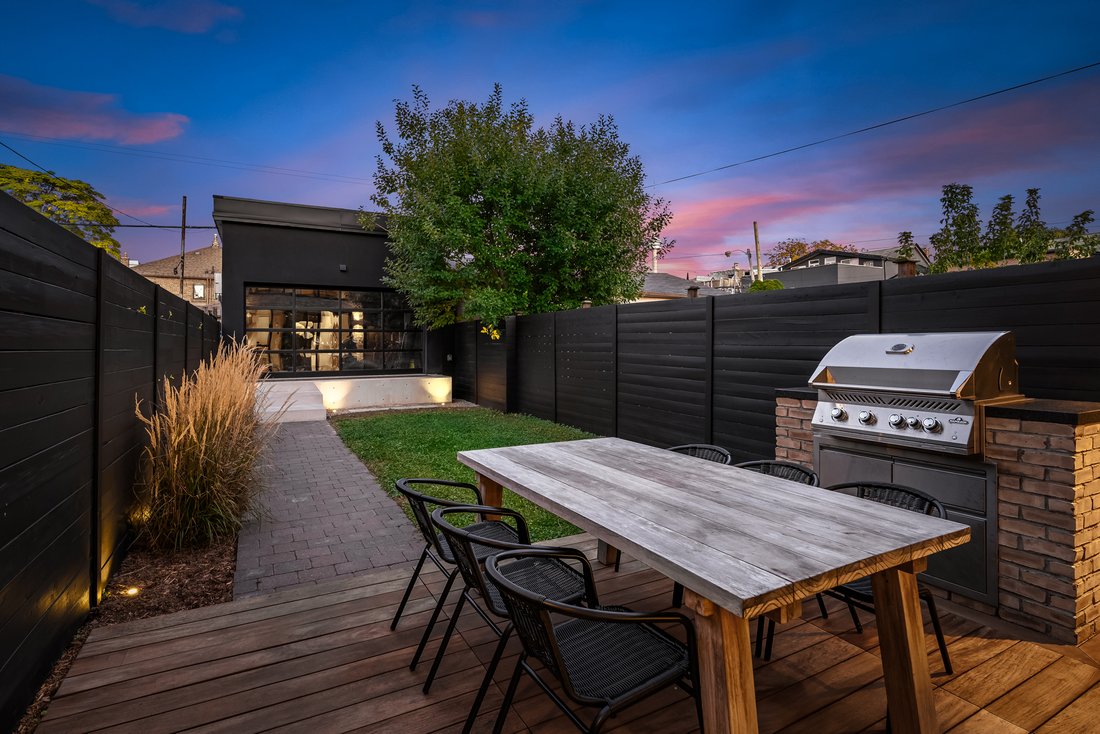 House in Toronto, Ontario, Canada 4 - 18307101