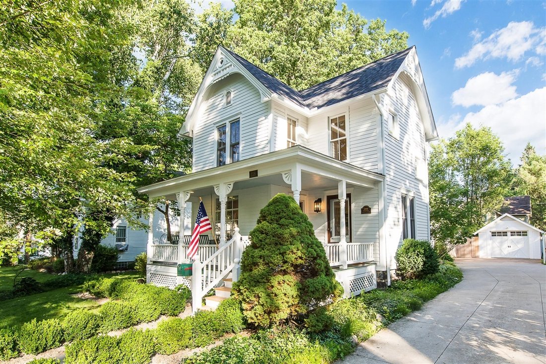 House in Chelsea, Michigan, United States 1 - 18308102