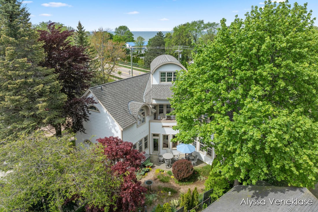 House in South Haven, Michigan, United States 1 - 18307208