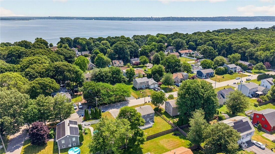 Maison à Bristol, Rhode Island, États-Unis 1 - 18306237