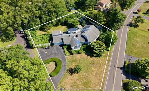 House in Trumbull, Connecticut, United States 1