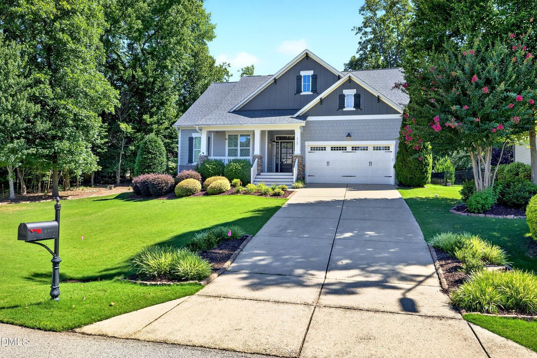 House in Fuquay-Varina, North Carolina, United States 2 - 18306695